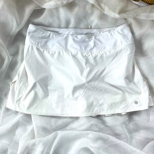 Lululemon Pace Rival pleated Skirt/Skort White Size 10
